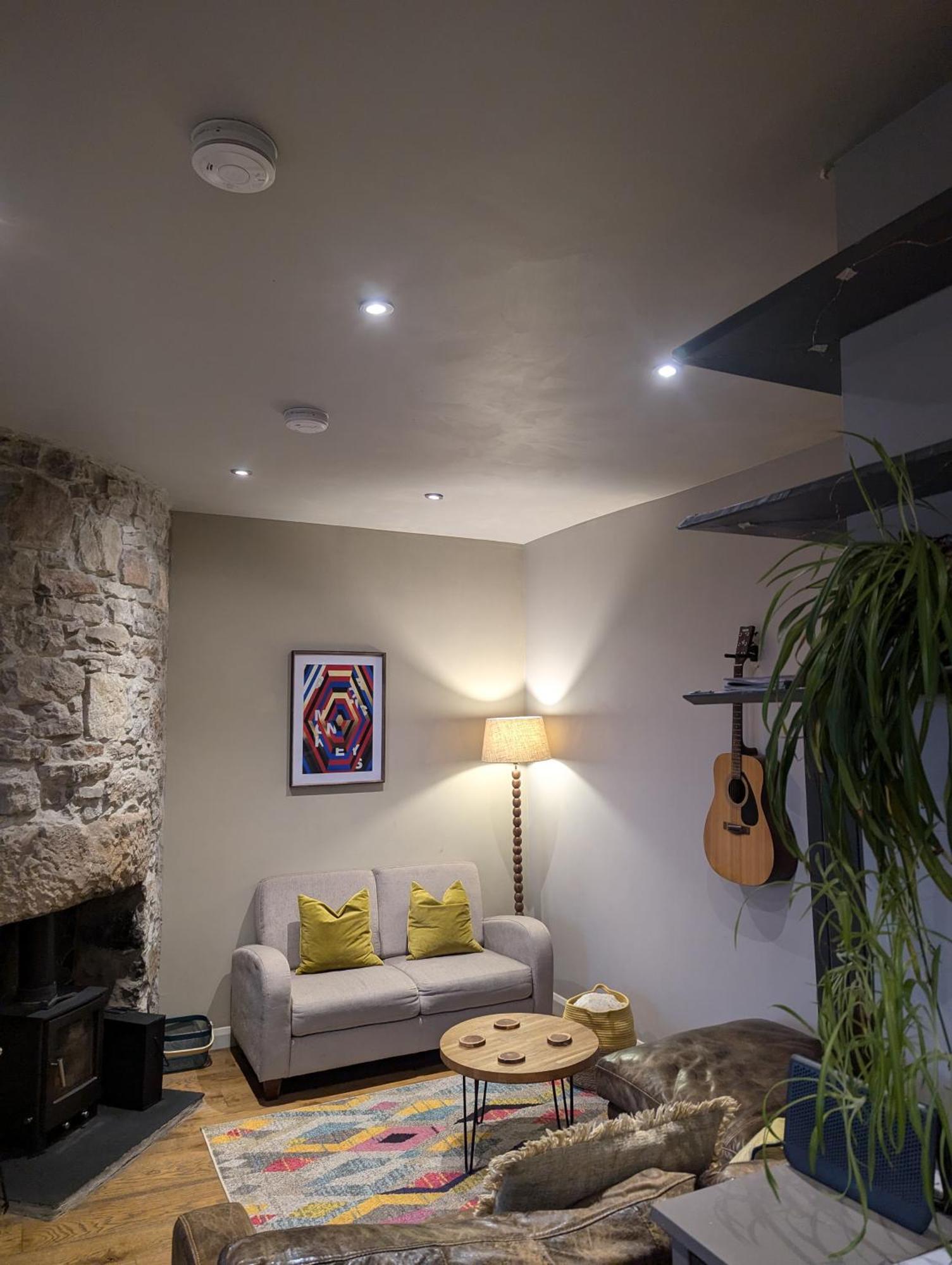 Unique Highland Apartment อินเวอร์เนส ภายนอก รูปภาพ